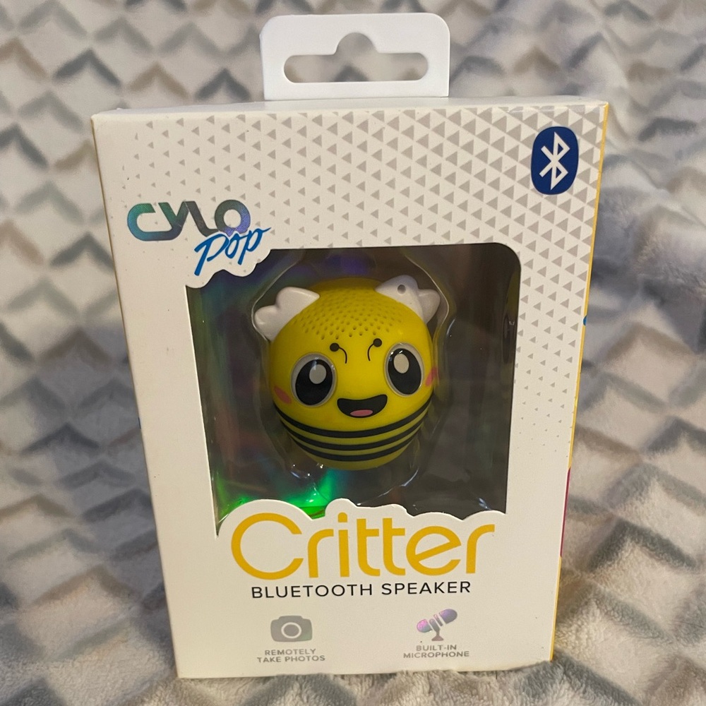 CYLO Pop Critter Bumble Bee Bluetooth Speaker wireless fun party gift